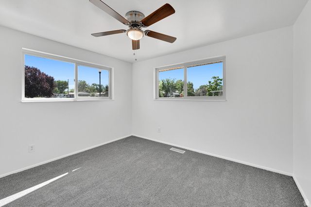 846 W 2400 N, Clinton, UT 84015
