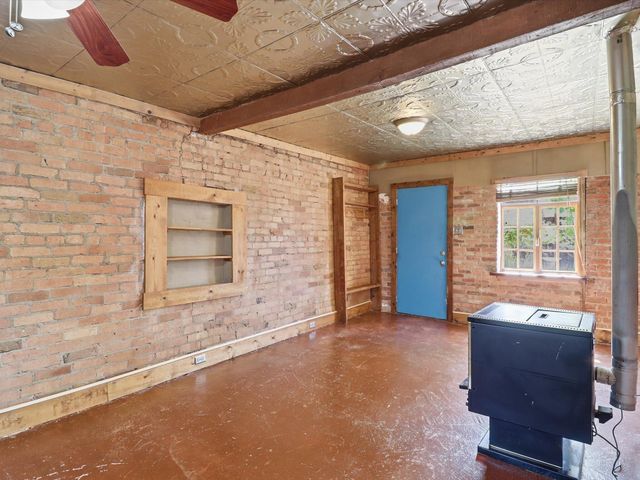 216 9th Street NW, Albuquerque, NM 87102