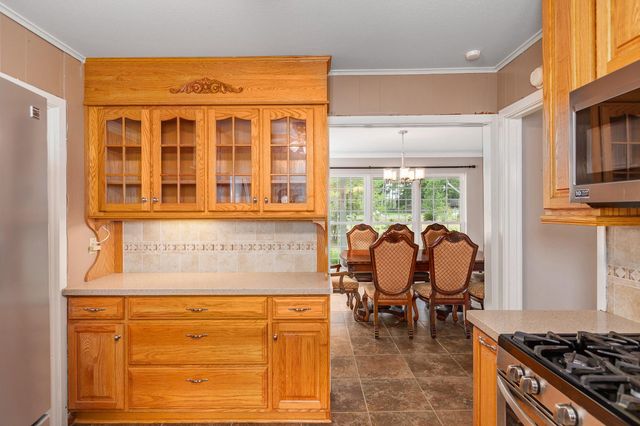 536 Wallisville Road, Liberty, TX 77575