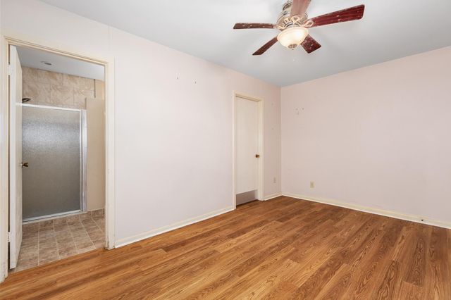 536 Wallisville Road, Liberty, TX 77575