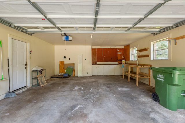 536 Wallisville Road, Liberty, TX 77575