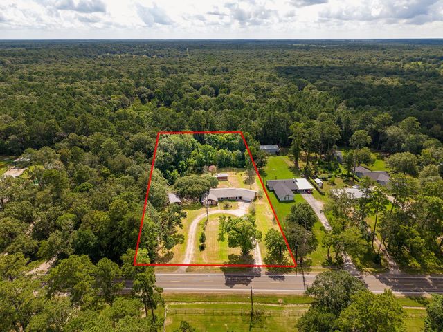 536 Wallisville Road, Liberty, TX 77575