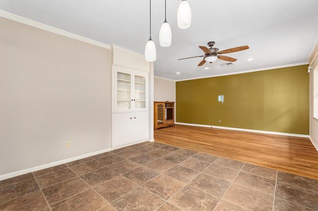 536 Wallisville Road, Liberty, TX 77575