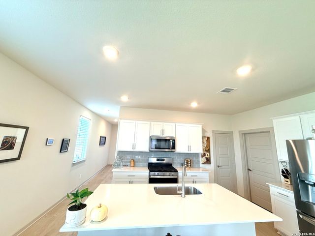 249 Ashford, San Marcos, TX 78666