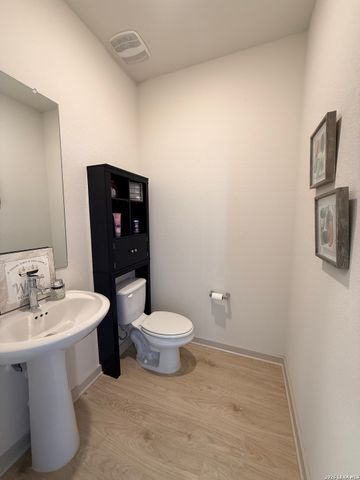 249 Ashford, San Marcos, TX 78666