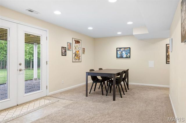 38 Eagle Spur Court, St Charles, MO 63303