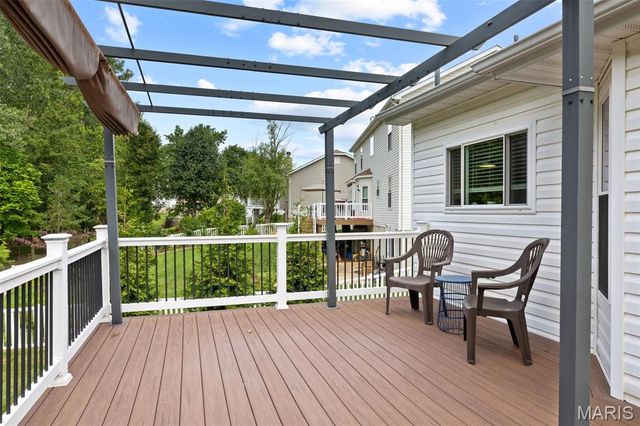38 Eagle Spur Court, St Charles, MO 63303