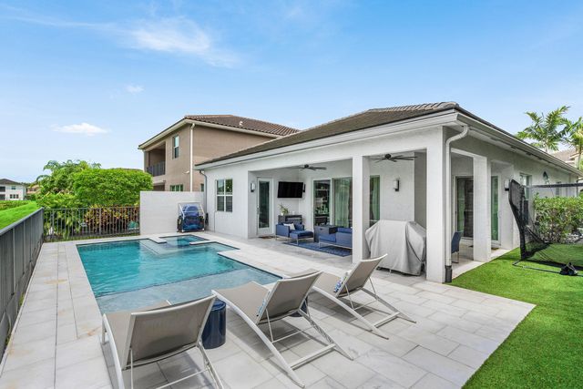 9663 Sterling Shores Street, Delray Beach, FL 33446