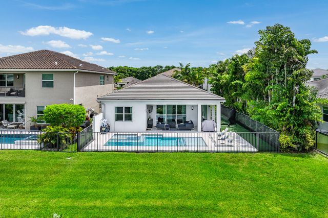 9663 Sterling Shores Street, Delray Beach, FL 33446
