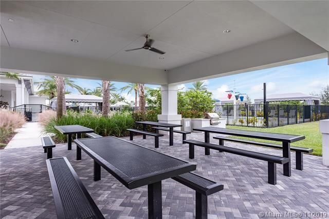 9663 Sterling Shores Street, Delray Beach, FL 33446
