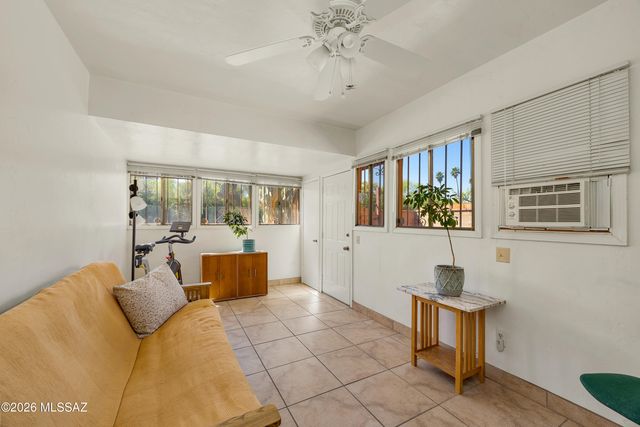 2825 E Arroyo Chico, Tucson, AZ 85716