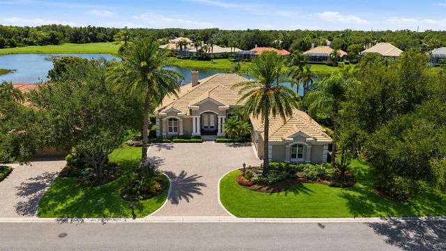 7218 MARLOW PLACE, University Park, FL 34201