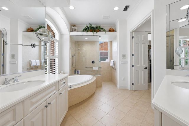 7218 MARLOW PLACE, University Park, FL 34201