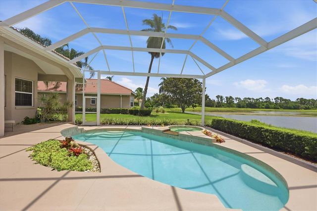 7218 MARLOW PLACE, University Park, FL 34201
