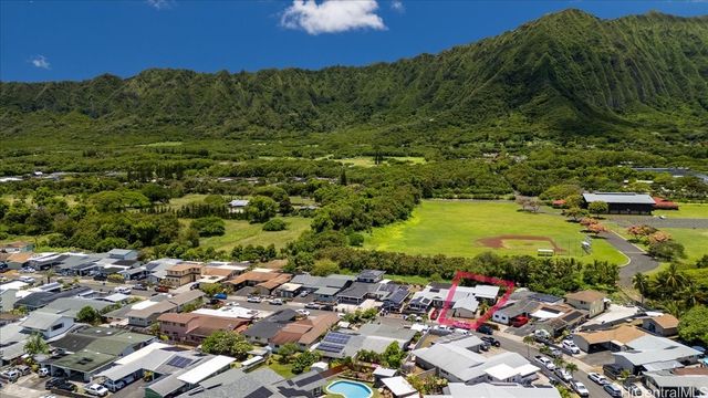 41-569 Inoaole Street, Waimanalo, HI 96795