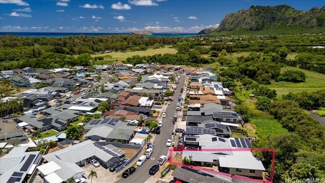 41-569 Inoaole Street, Waimanalo, HI 96795