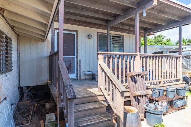 41-569 Inoaole Street, Waimanalo, HI 96795