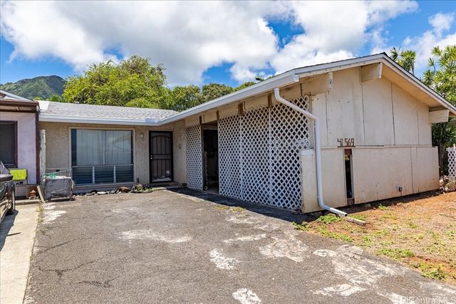 41-569 Inoaole Street, Waimanalo, HI 96795