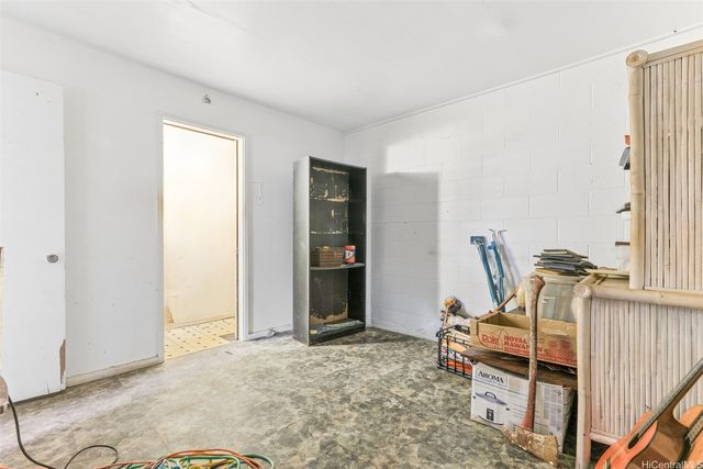 41-569 Inoaole Street, Waimanalo, HI 96795