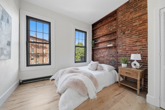 3 Medford St, Chelsea, MA 02150