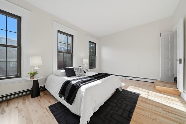 3 Medford St, Chelsea, MA 02150