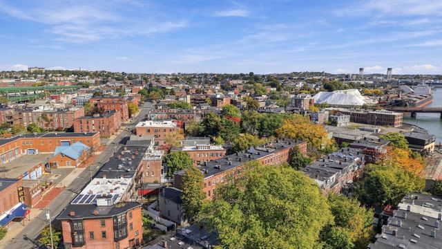 3 Medford St, Chelsea, MA 02150