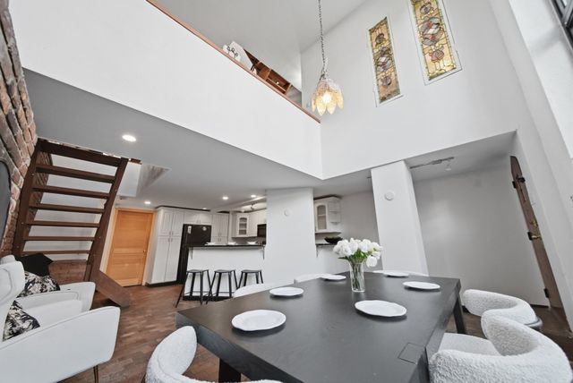3 Medford St, Chelsea, MA 02150