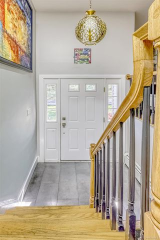 27 Hidden Valley Drive, Suffern, NY 10901