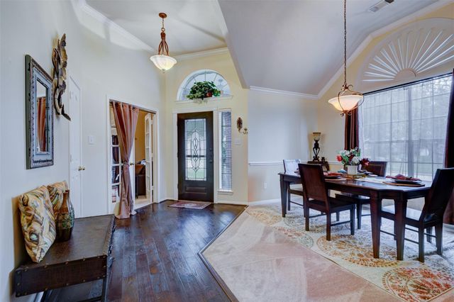 9022 Westwillow Drive, Houston, TX 77064