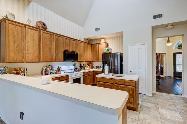 9022 Westwillow Drive, Houston, TX 77064