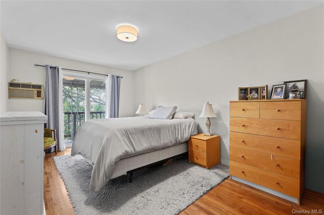 3214 Griswold Avenue, Bronx, NY 10465