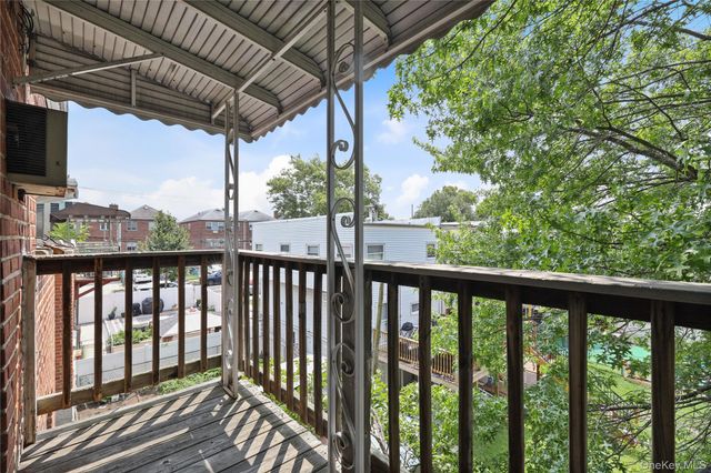 3214 Griswold Avenue, Bronx, NY 10465