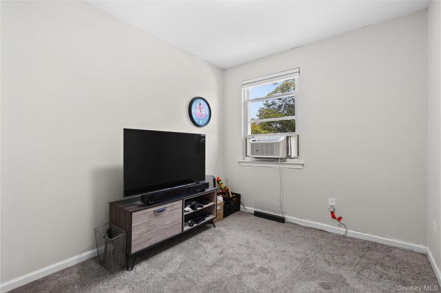 3214 Griswold Avenue, Bronx, NY 10465