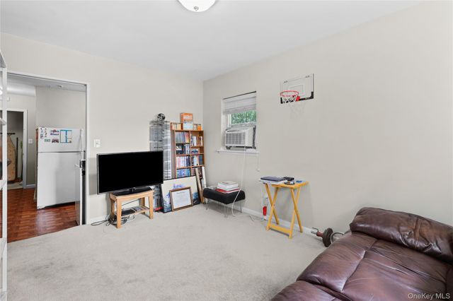 3214 Griswold Avenue, Bronx, NY 10465