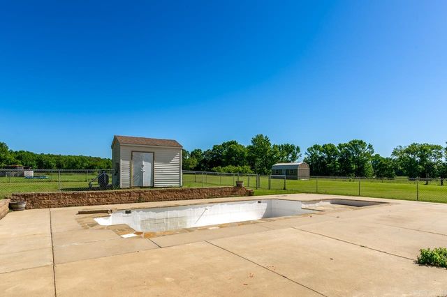 158 Friendship Road, Conway, AR 72032
