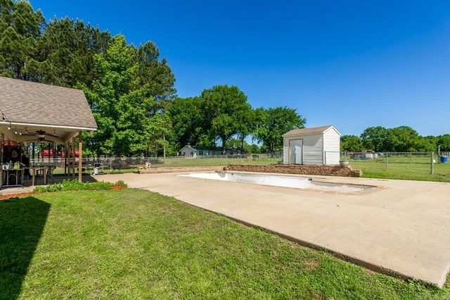 158 Friendship Road, Conway, AR 72032