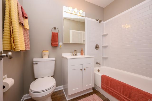 2604 E 27th Street, Muncie, IN 47302