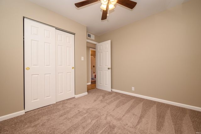 2604 E 27th Street, Muncie, IN 47302