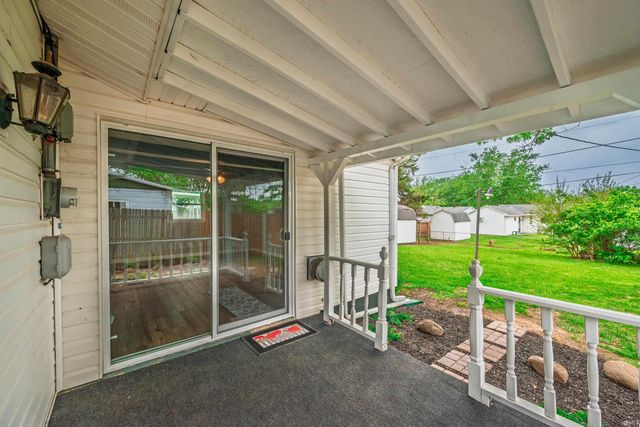 2604 E 27th Street, Muncie, IN 47302