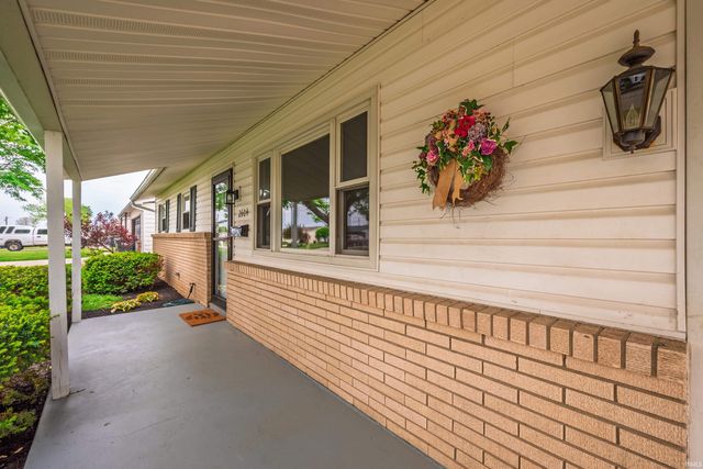 2604 E 27th Street, Muncie, IN 47302