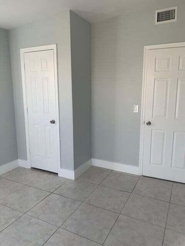 5672 Purdy Lane, West Palm Beach, FL 33415