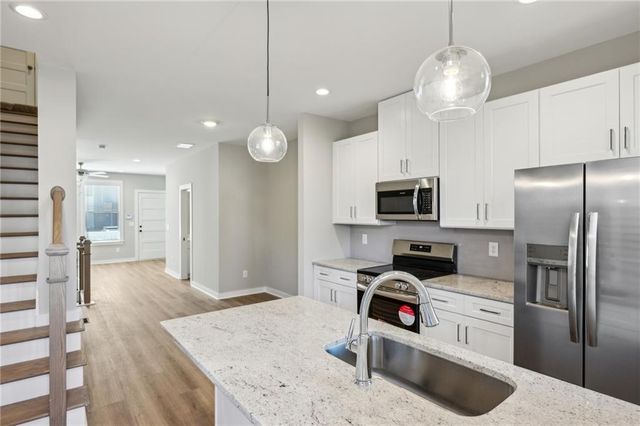 1095 Tucker Avenue 401, Atlanta, GA 30310