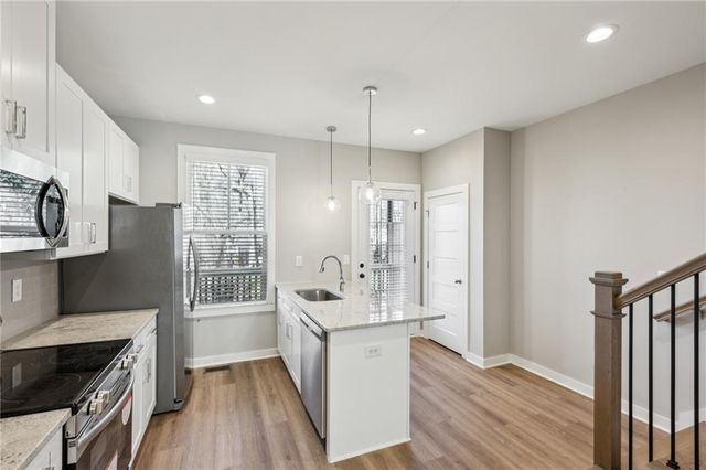 1095 Tucker Avenue 401, Atlanta, GA 30310