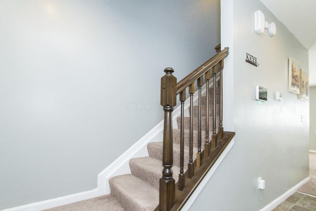 7541 Twisted Bark Drive, Canal Winchester, OH 43110