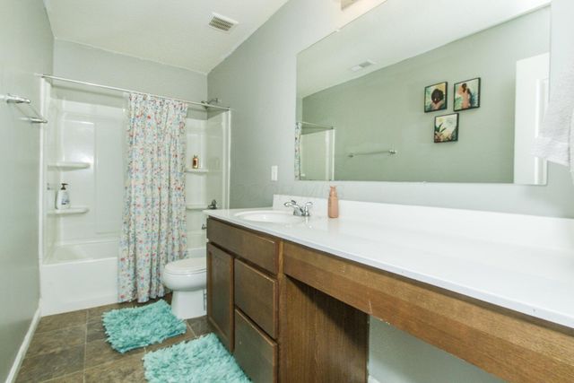 7541 Twisted Bark Drive, Canal Winchester, OH 43110