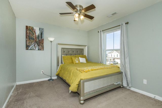 7541 Twisted Bark Drive, Canal Winchester, OH 43110