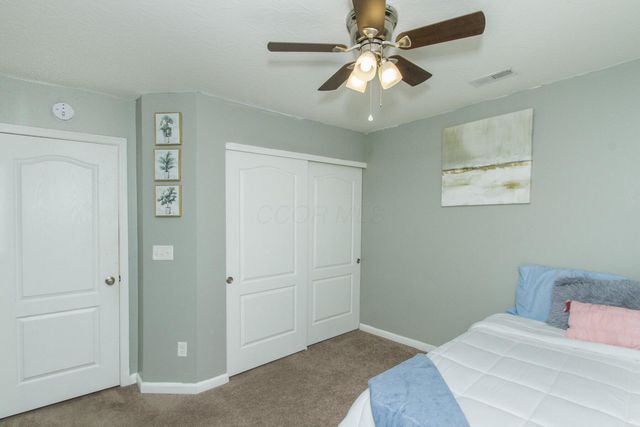 7541 Twisted Bark Drive, Canal Winchester, OH 43110