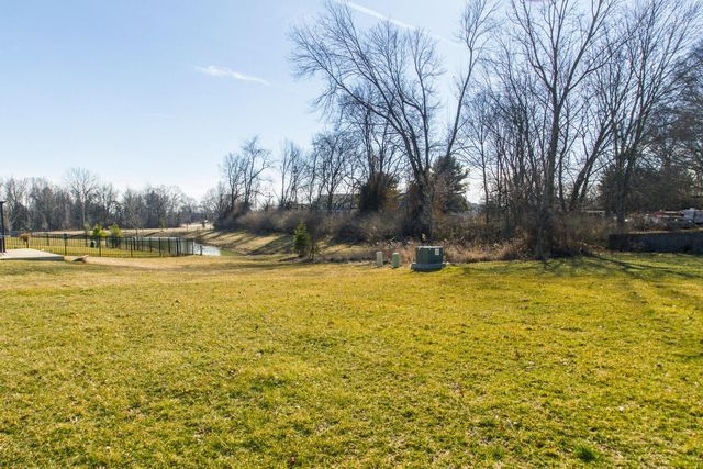 7541 Twisted Bark Drive, Canal Winchester, OH 43110