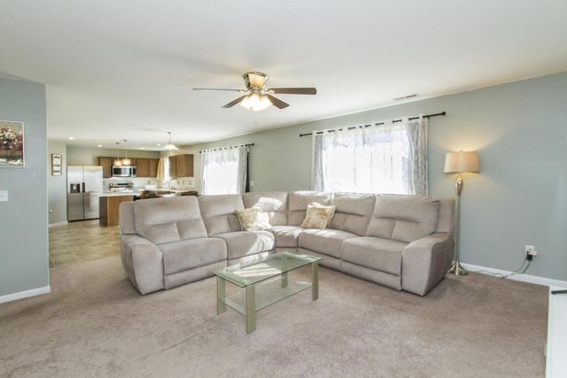 7541 Twisted Bark Drive, Canal Winchester, OH 43110