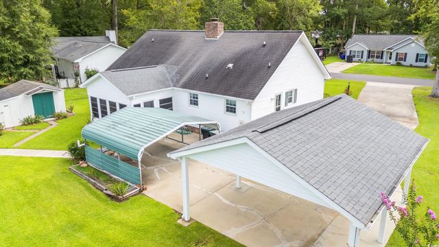 2419 Blake St., Conway, SC 29526